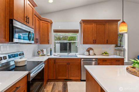 11402 40th Avenue Ct NW Gig Harbor WA 98332