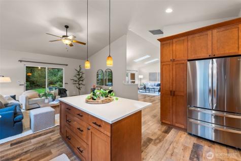 11402 40th Avenue Ct NW Gig Harbor WA 98332