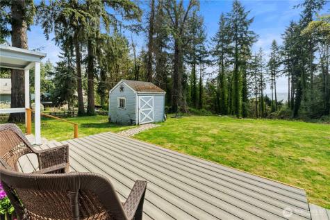 11716 48th Street E Edgewood WA 98372