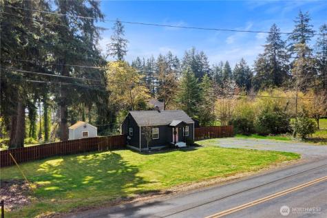 11716 48th Street E Edgewood WA 98372