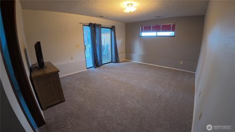4421 60th Street Ct E Tacoma WA 98443