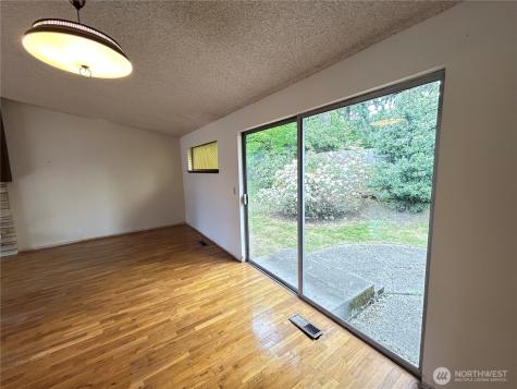 11718 5th Avenue NE Seattle WA 98125