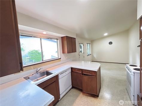 11718 5th Avenue NE Seattle WA 98125