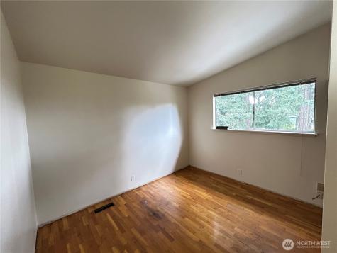 11718 5th Avenue NE Seattle WA 98125