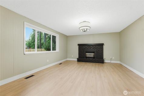 10826 149th St E Puyallup WA 98374