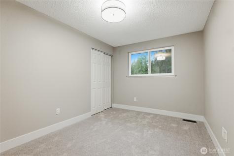 10826 149th St E Puyallup WA 98374