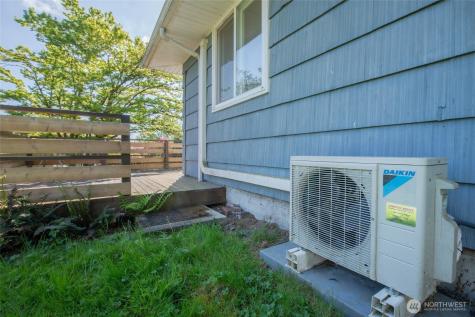 2022 S 108th Street Seattle WA 98168