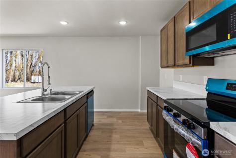 518 Chinook Winds Lane Tieton WA 98947