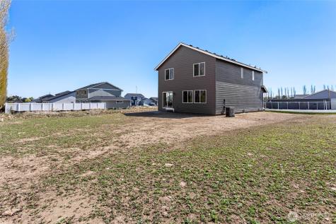 518 Chinook Winds Lane Tieton WA 98947