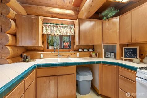 1422 Grauel Ramapo Road Port Angeles WA 98363