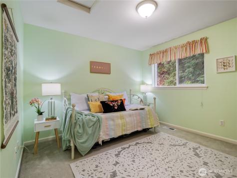 5710 61st Avenue W University Place WA 98467