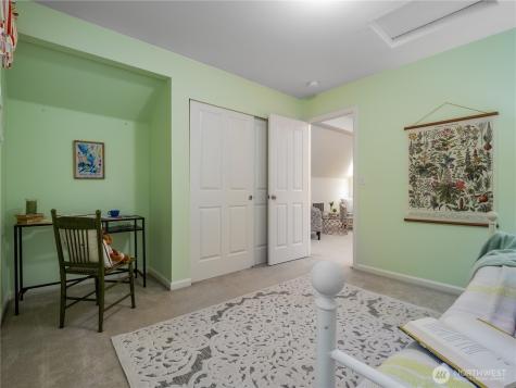 5710 61st Avenue W University Place WA 98467