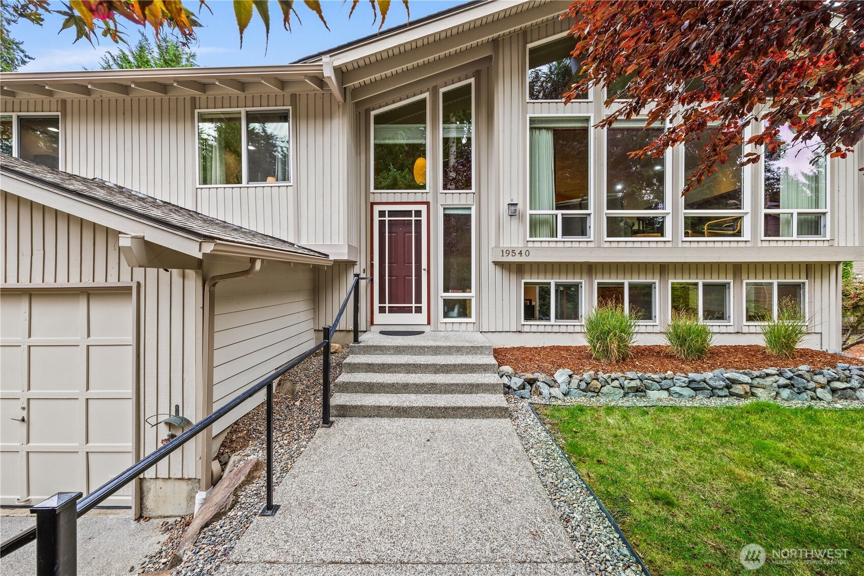 19540 129th Court NE Bothell WA 98011