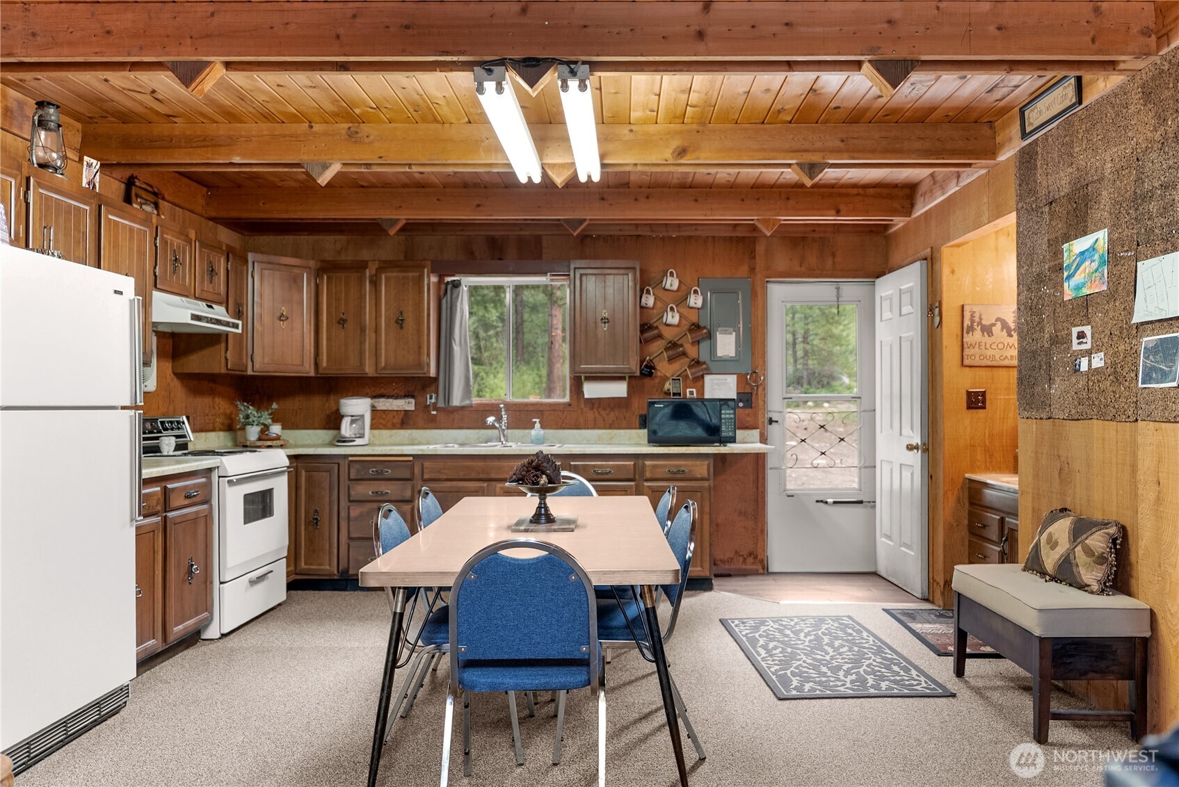 37 E Buttermilk Creek Road Twisp WA 98856
