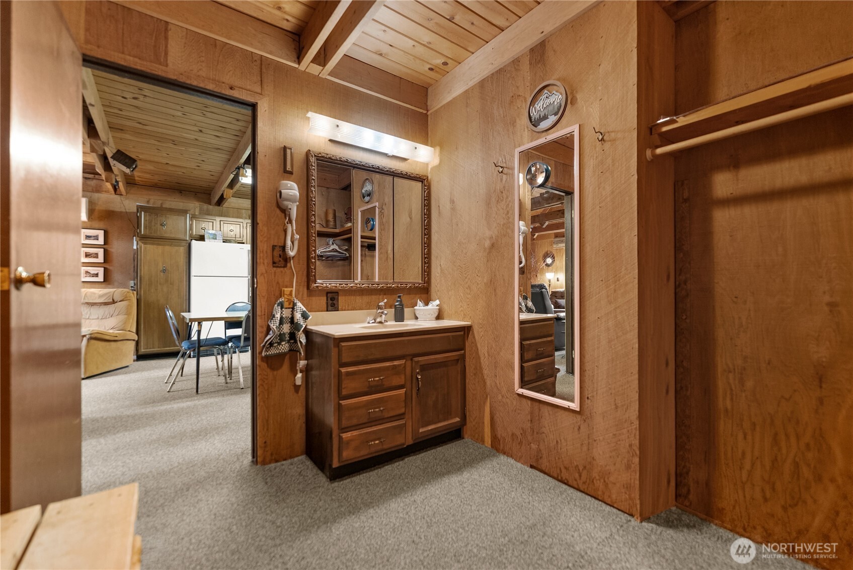 37 E Buttermilk Creek Road Twisp WA 98856
