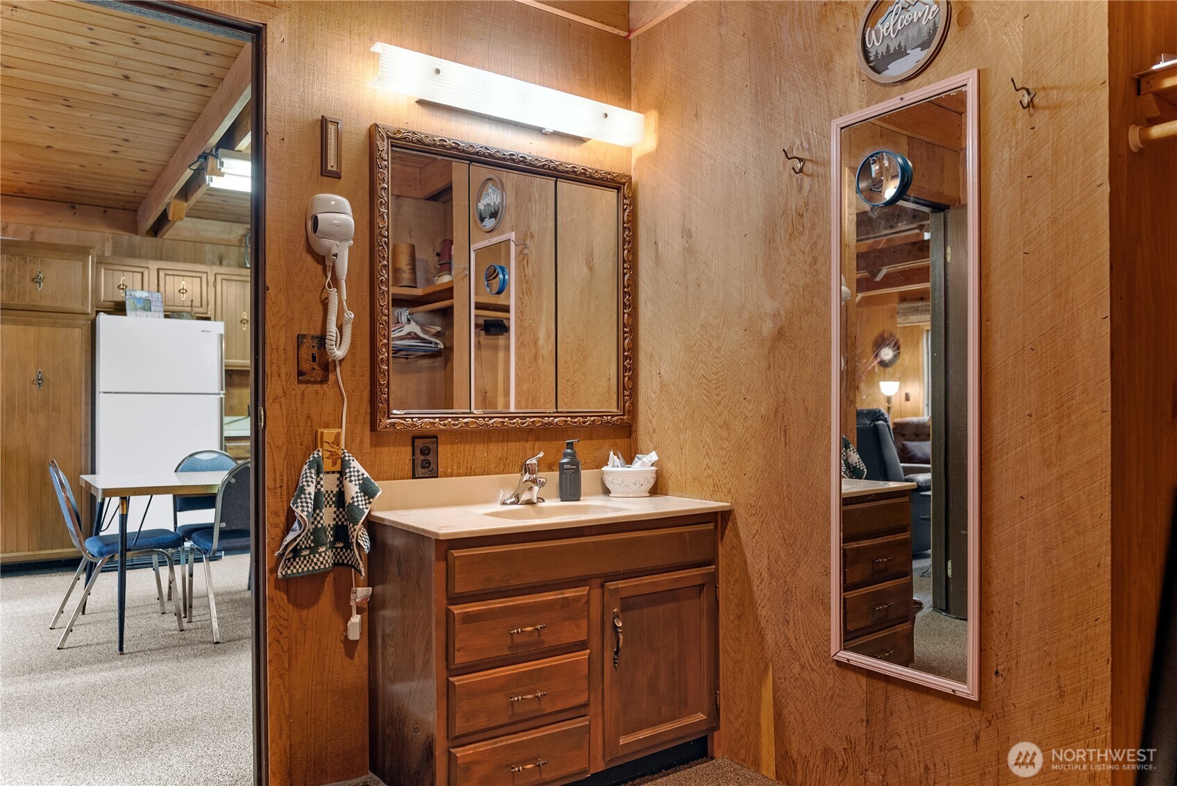 37 E Buttermilk Creek Road Twisp WA 98856