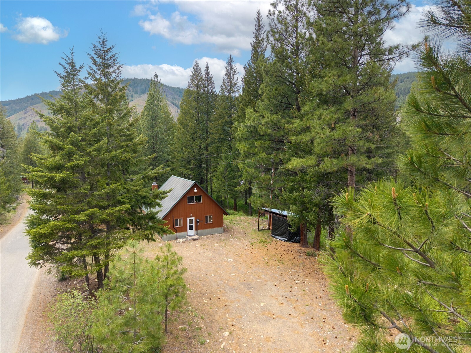 37 E Buttermilk Creek Road Twisp WA 98856