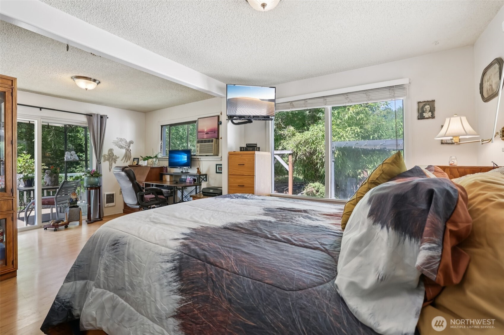 17209 W Riverside Drive Bothell WA 98011