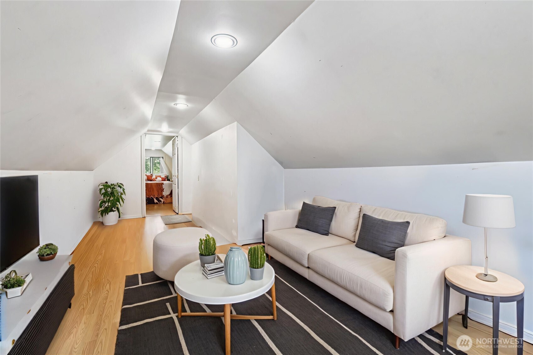 17209 W Riverside Drive Bothell WA 98011