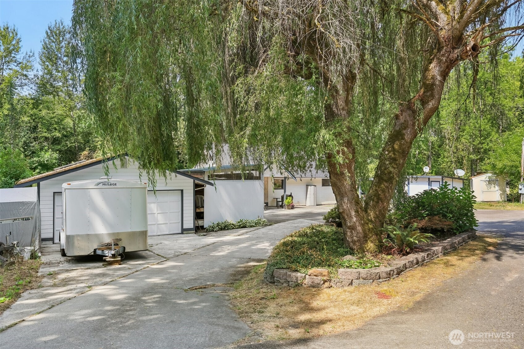 17209 W Riverside Drive Bothell WA 98011