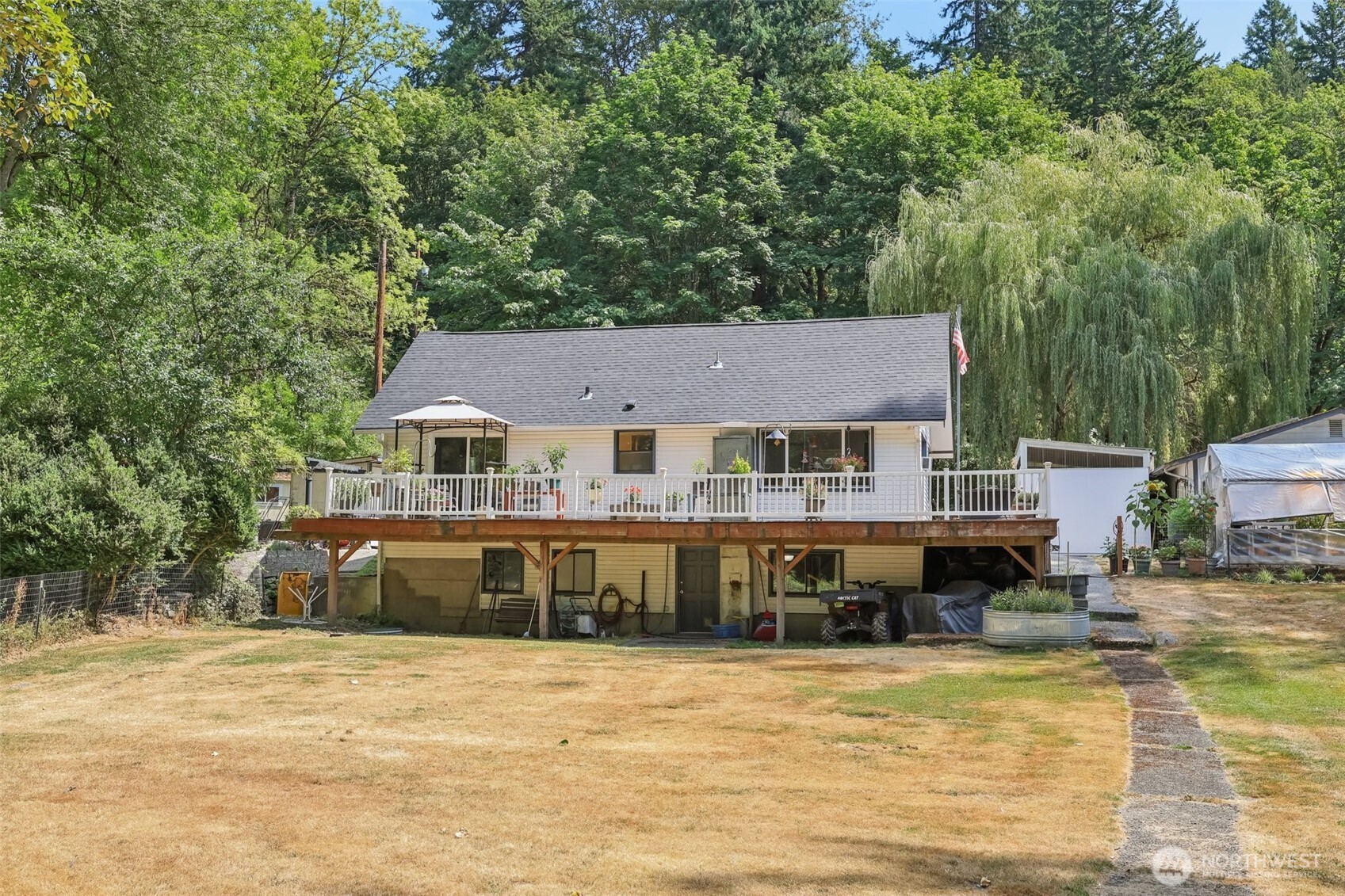 17209 W Riverside Drive Bothell WA 98011