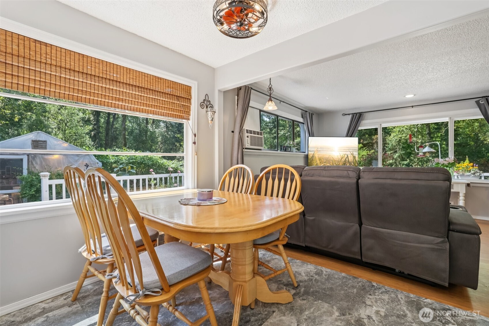 17209 W Riverside Drive Bothell WA 98011
