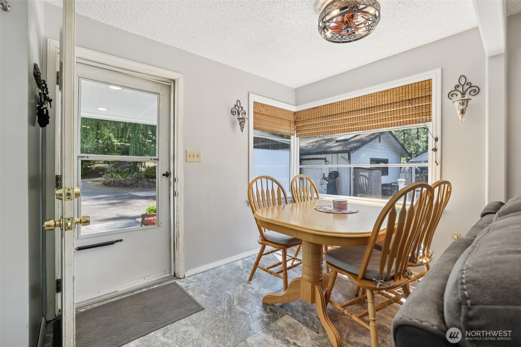 17209 W Riverside Drive Bothell WA 98011