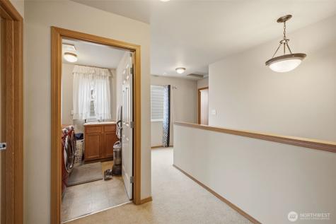 18623 115th Avenue E Puyallup WA 98374