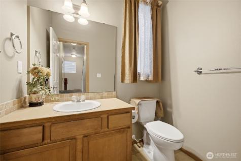 18623 115th Avenue E Puyallup WA 98374