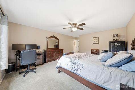 946 Paine Road Castle Rock WA 98611