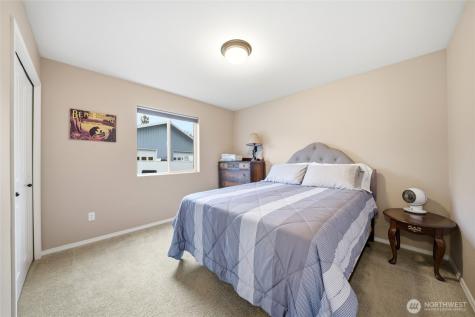 946 Paine Road Castle Rock WA 98611