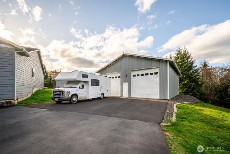 946 Paine Road Castle Rock WA 98611