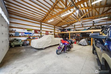 946 Paine Road Castle Rock WA 98611