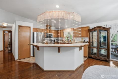 6201 SE Mile Hill Drive Port Orchard WA 98366