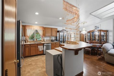 6201 SE Mile Hill Drive Port Orchard WA 98366