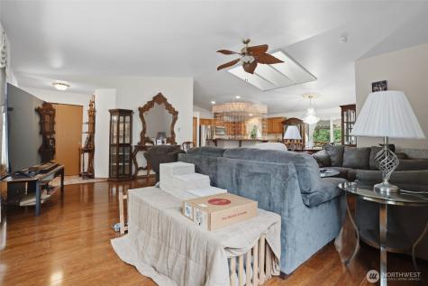 6201 SE Mile Hill Drive Port Orchard WA 98366
