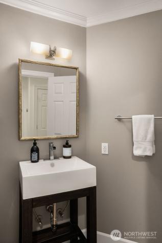 18604 215th Way NE Woodinville WA 98077