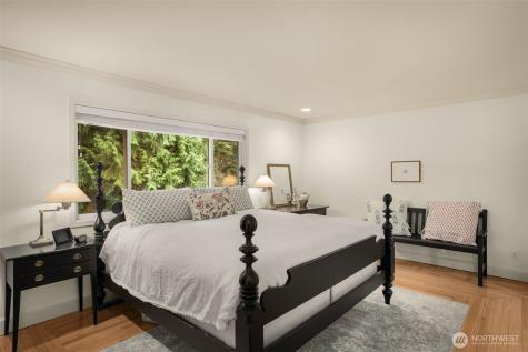 18604 215th Way NE Woodinville WA 98077