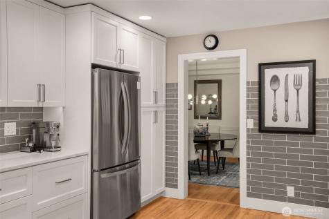 18604 215th Way NE Woodinville WA 98077