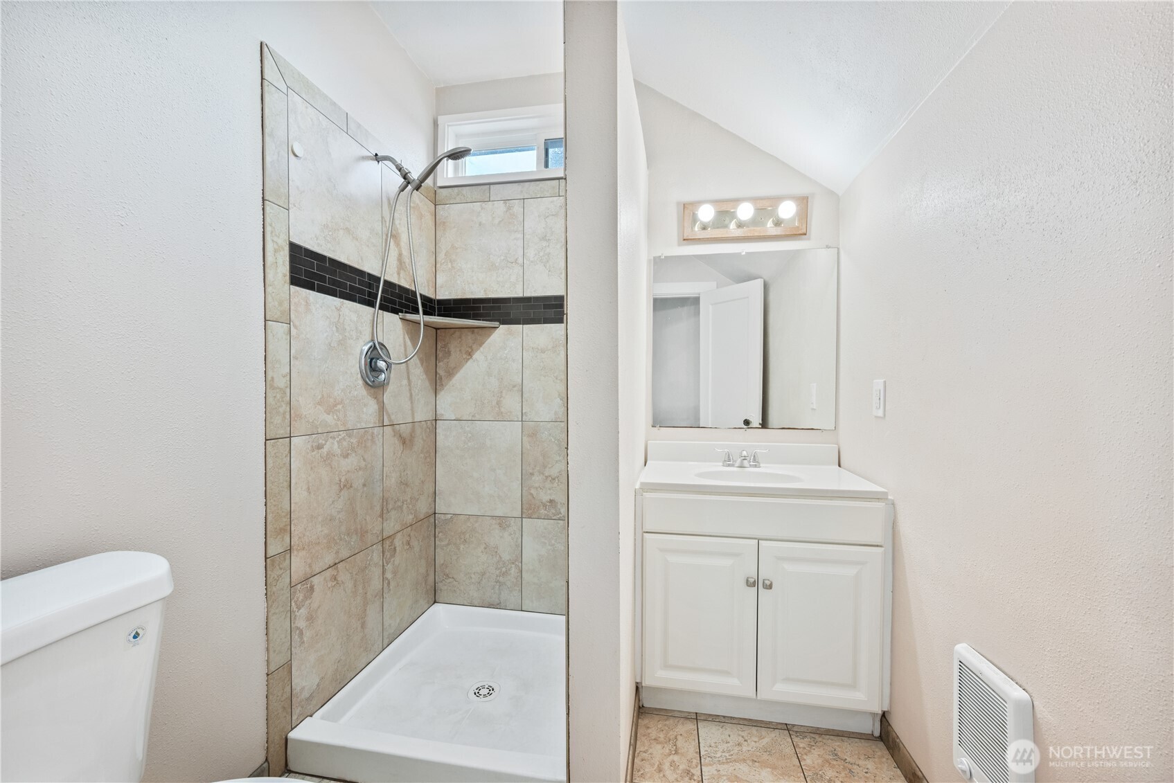 320 23rd Avenue Longview WA 98632