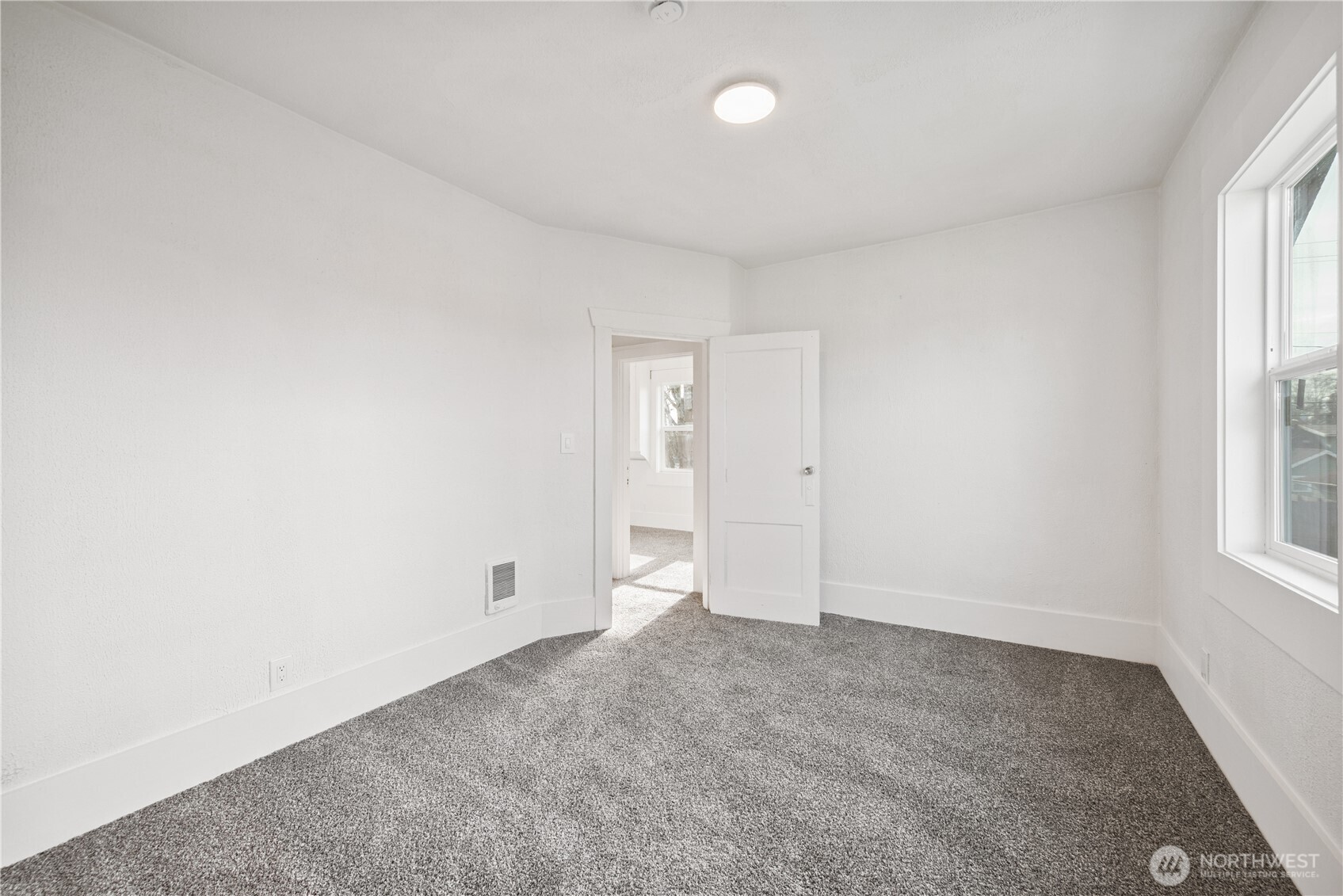 320 23rd Avenue Longview WA 98632