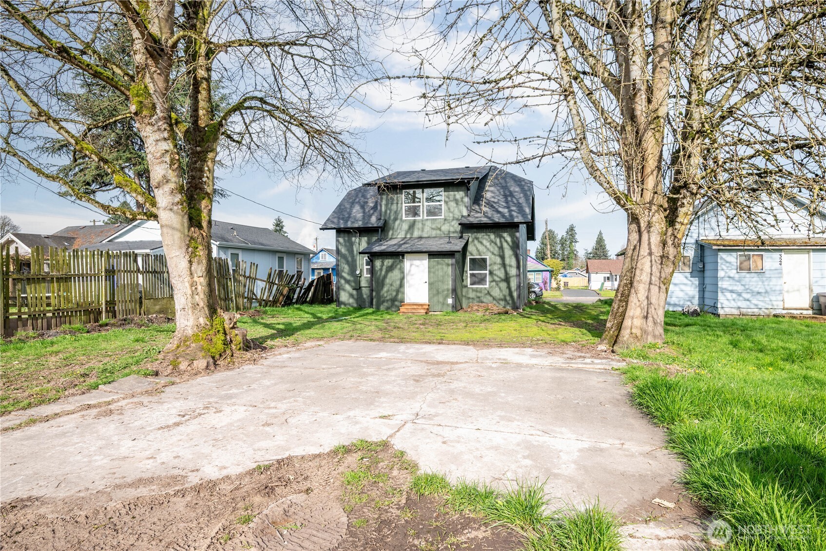 320 23rd Avenue Longview WA 98632