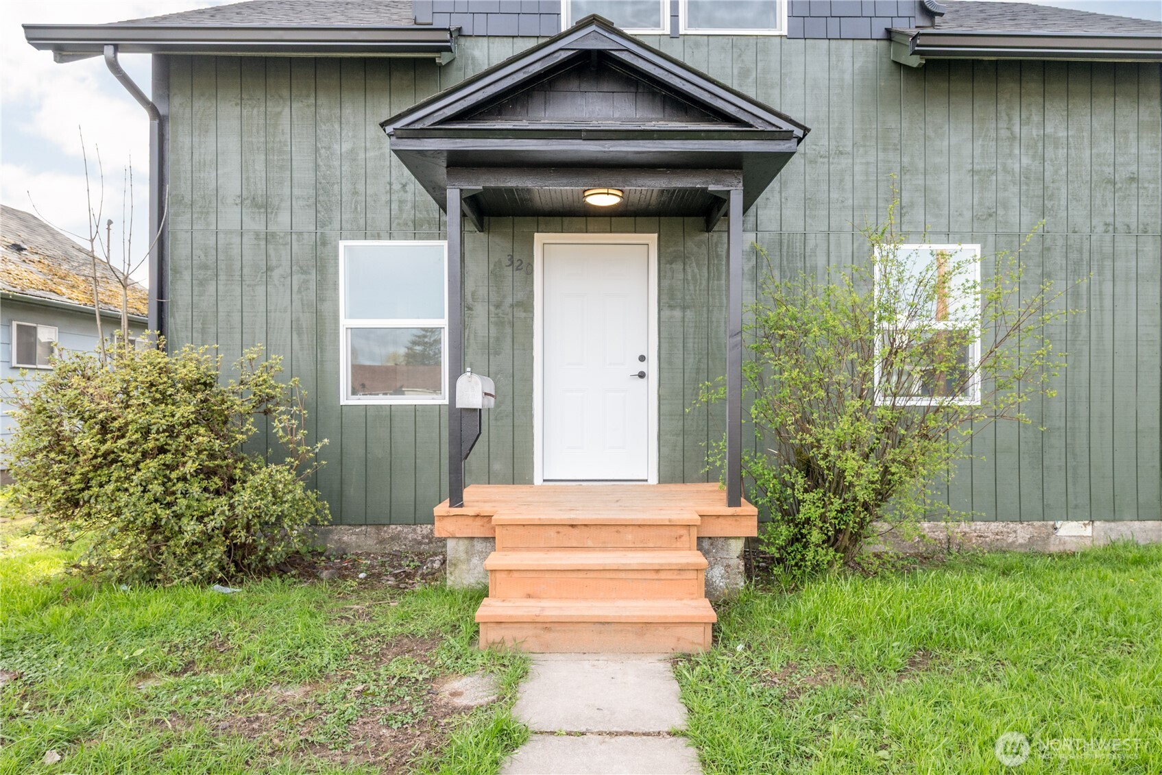 320 23rd Avenue Longview WA 98632