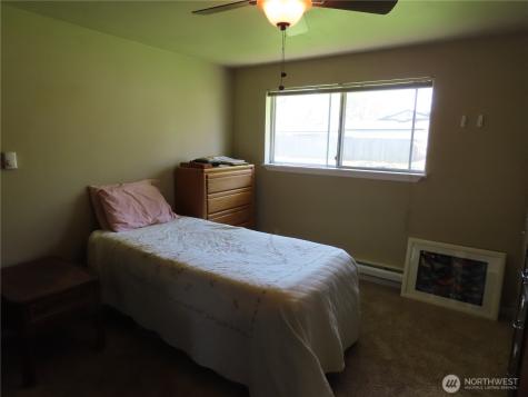 2108 Tacoma Road E Puyallup WA 98371