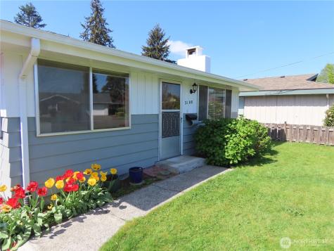 2108 Tacoma Road E Puyallup WA 98371