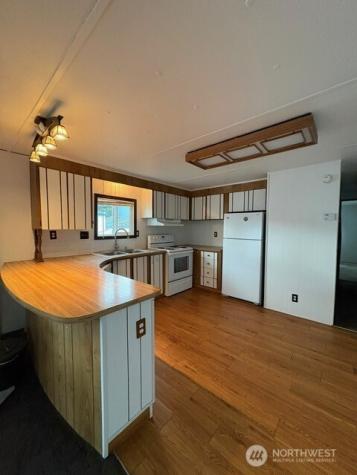 7031 NE 175th Street Kenmore WA 98028