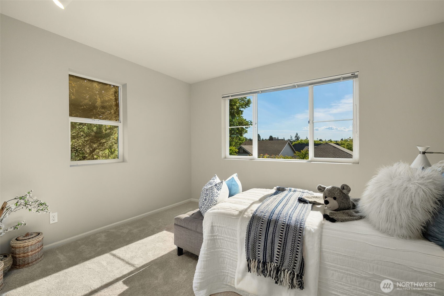 6022 29th Avenue SW Seattle WA 98126