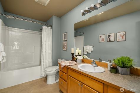 6022 29th Avenue SW Seattle WA 98126