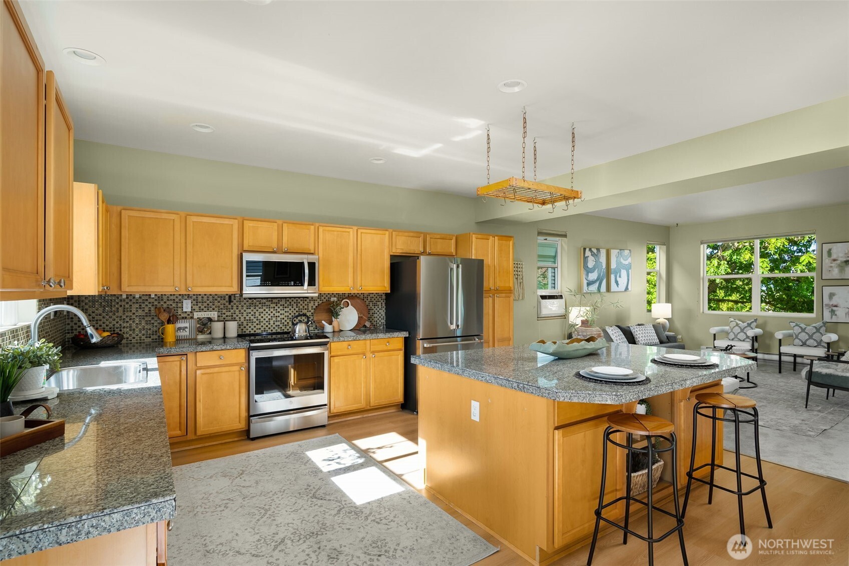 6022 29th Avenue SW Seattle WA 98126