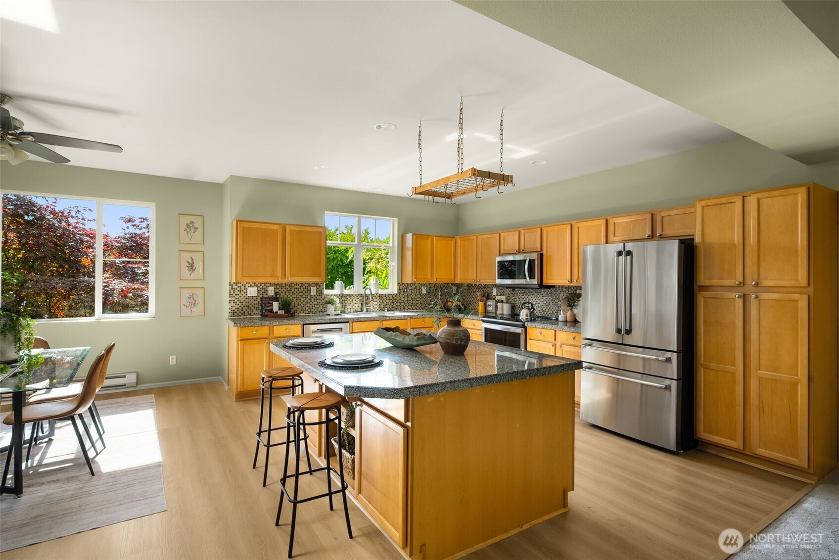 6022 29th Avenue SW Seattle WA 98126